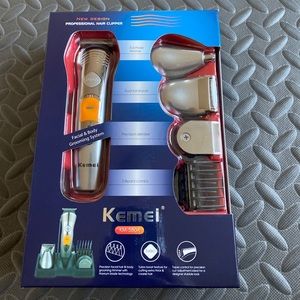 Hair and beard trimmer